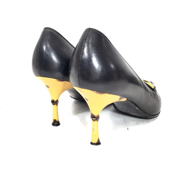 🌹Casadei Black Leather Pointed Toe Pumps w/ Bamboo🌹 - Picture 6 of 8